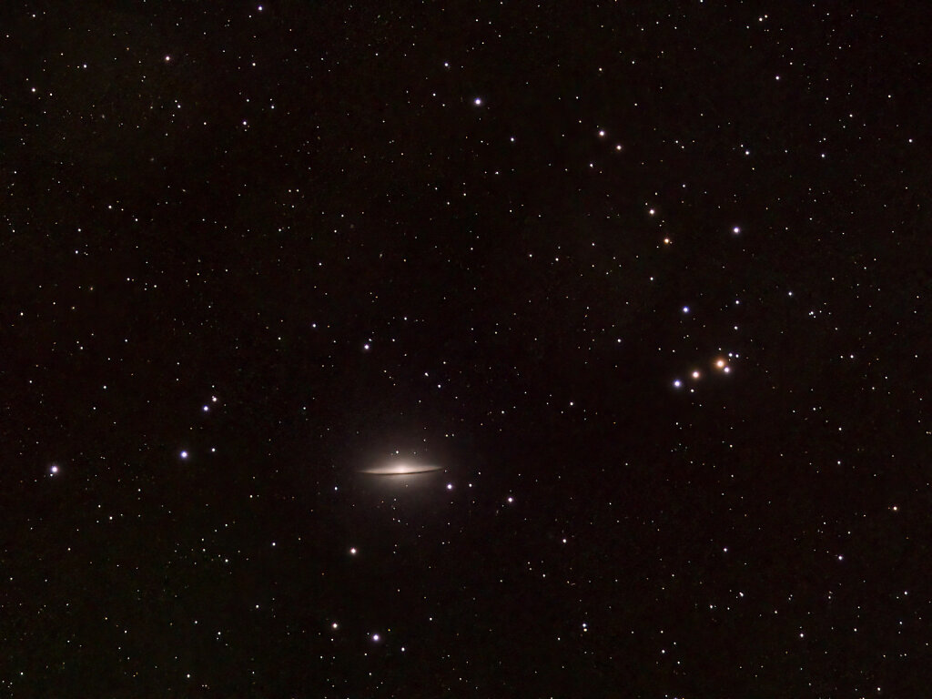 M104 – Sombrero Galaxy – 60' RGB – Bortle 6 – New Moon